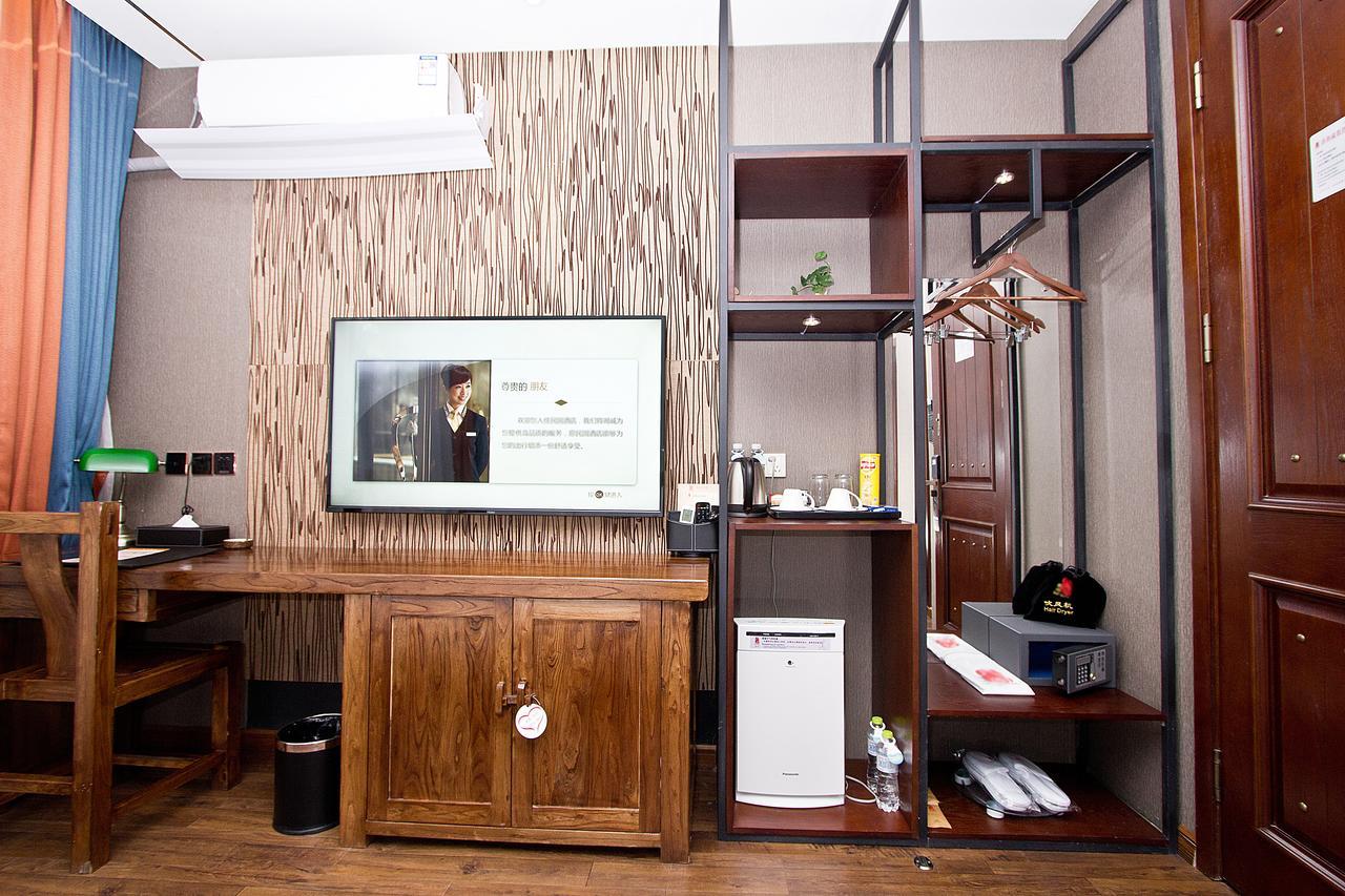 MG Hotel  Qingdao Buitenkant foto